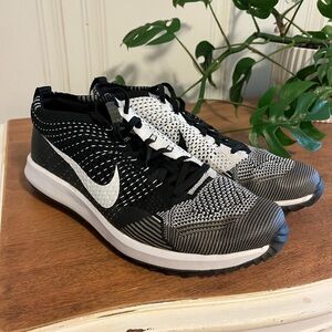 Nike Flyknit Racer G Spikeless Golf Shoes 10.5 “Cookies & Cream”
